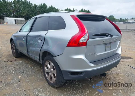 2012 Volvo Xc60 T6/T6 Platinum/T6 Premier Plus/T6 R-Design/T6 R-Design Platinum/T6 R-Design Premier Plus z USA, uszkodzony, nr VIN YV4902DZ2C2292882